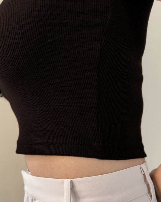 Soft Cotton Round-Neck Top | Raven Black